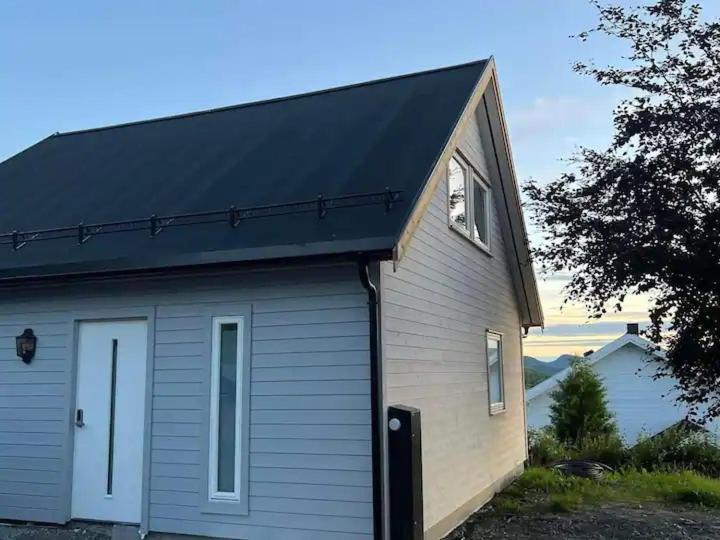 Lekkert Gjestehus Med Gratis Parkering Pa Stedet. Levanger Exterior photo